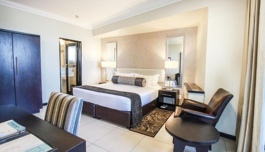 Deluxe Executive Family Suite – Front Sea Facing