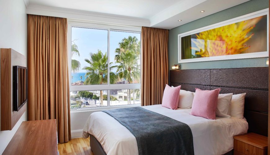 Signature Ocean Suite with Balcony