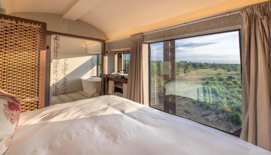 Luxury Carriage Room